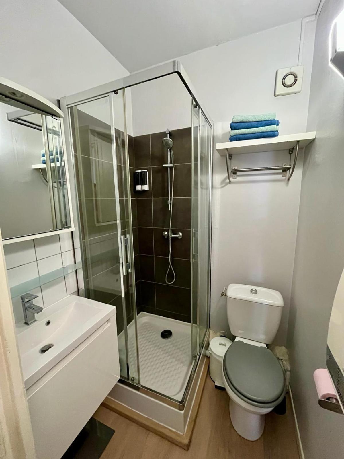 ג'רארדמר Joli Appartement Plein Centre Ville מראה חיצוני תמונה
